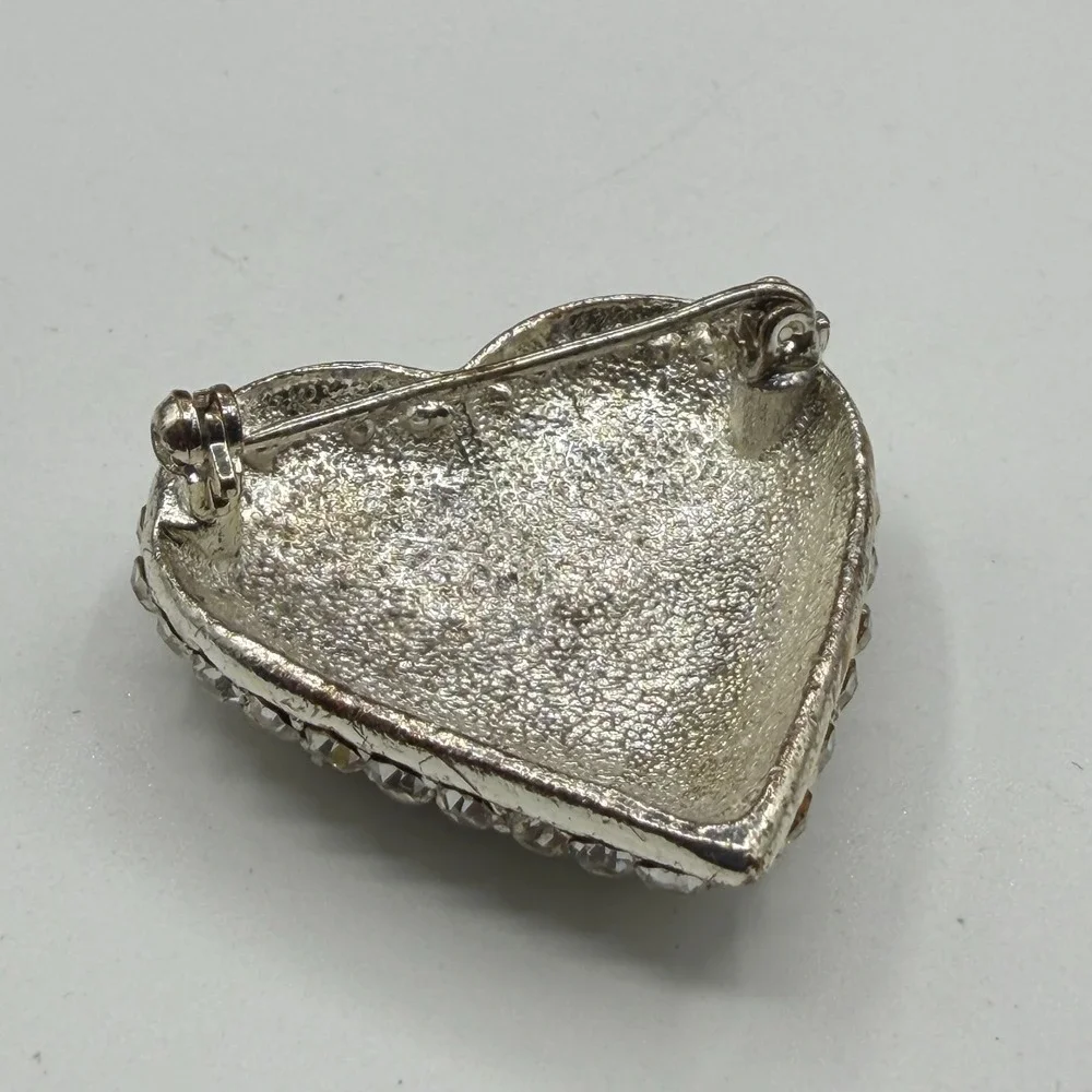 N/A sparkling heart